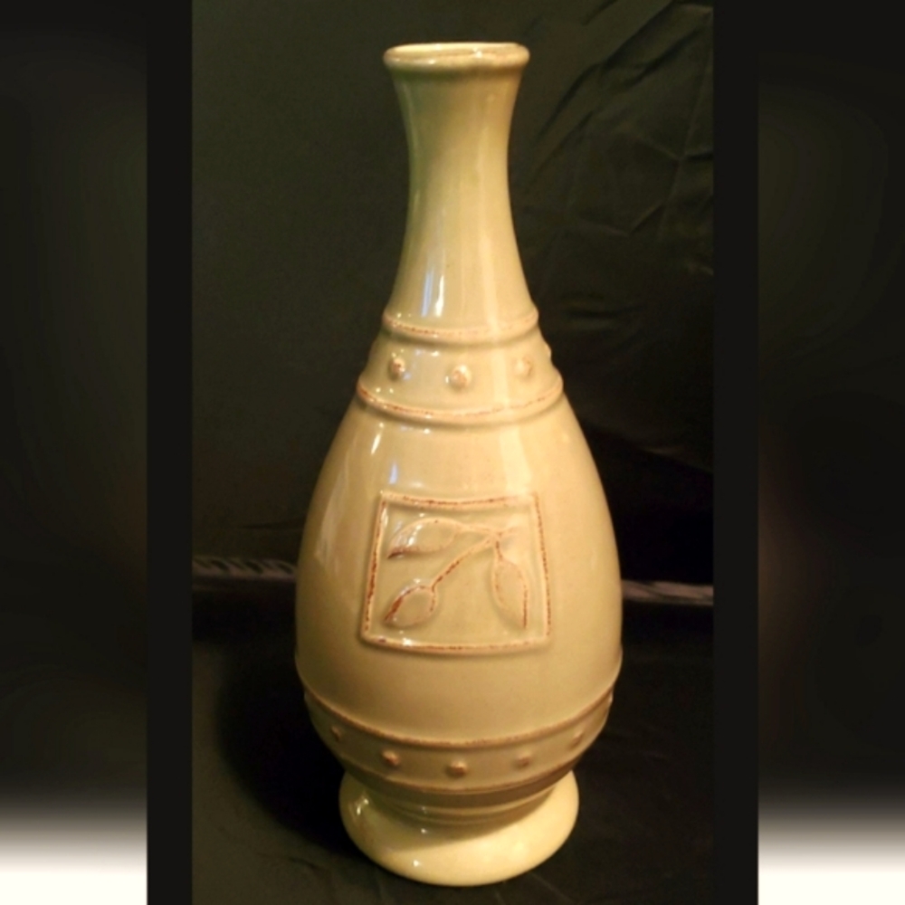 Sorrento Green Olive Bottle‎